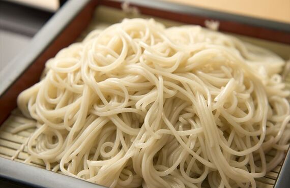 三茶で年越し蕎麦と言えばたけや！美味しいおそばをどうぞ！